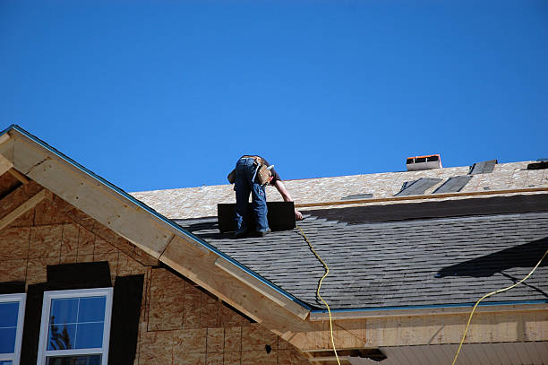 Best Affordable Roofing Company  in Country Clu, MO